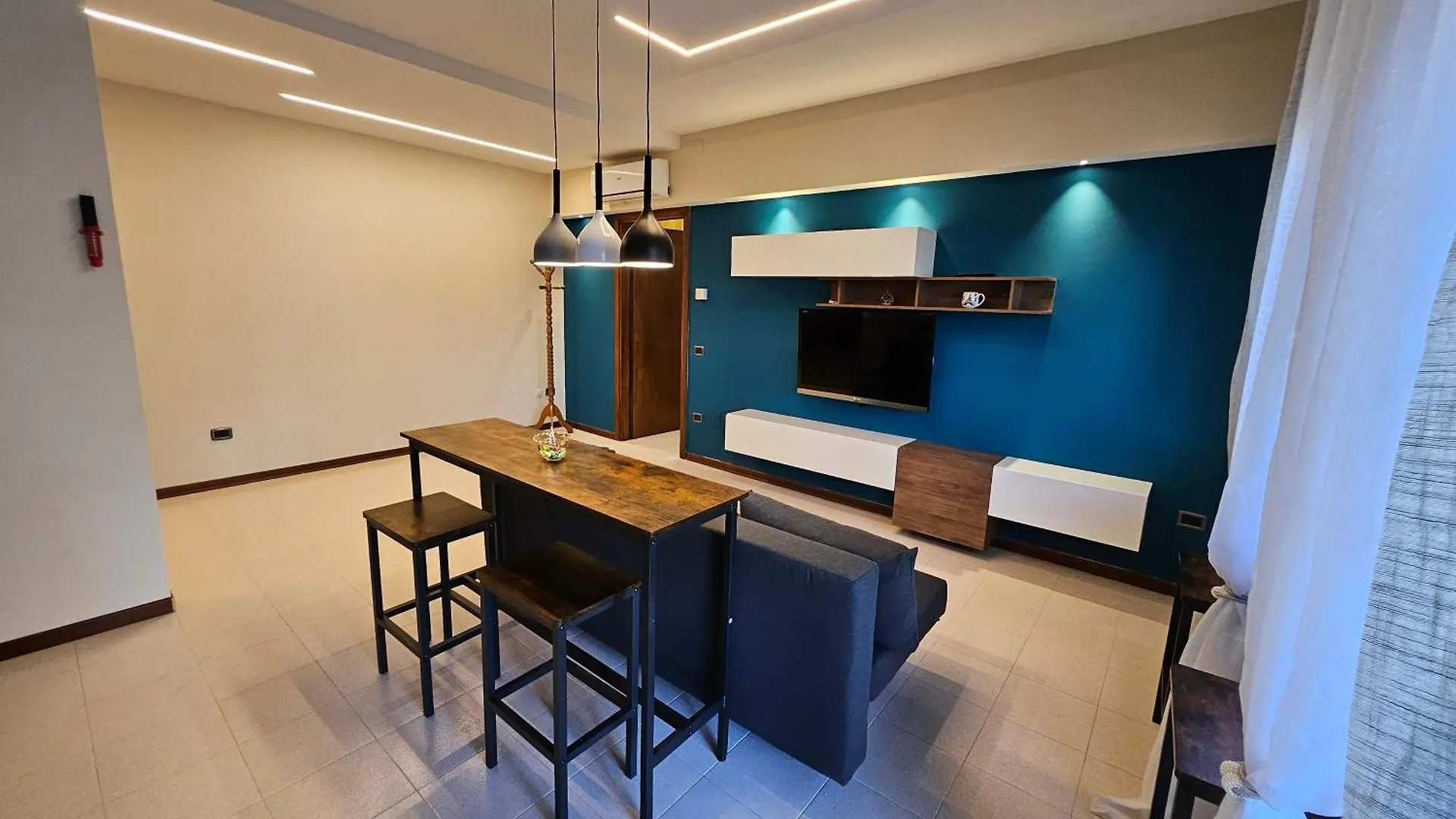 Apartment Appartamento Divino Superior Altedo Italy